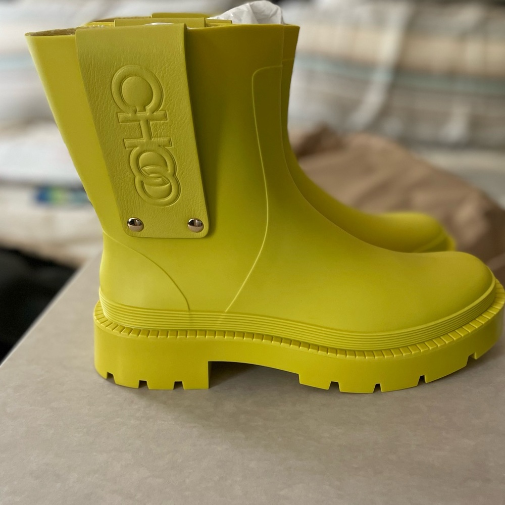 Authentic NIB Jimmy Choo Rain Boots Size 38.